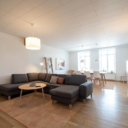 Exclusive 2 Bedroom Apartment Sønderborg Dış mekan fotoğraf