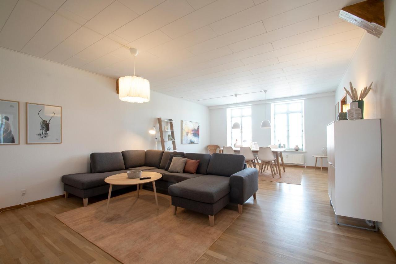 Exclusive 2 Bedroom Apartment Sønderborg Dış mekan fotoğraf